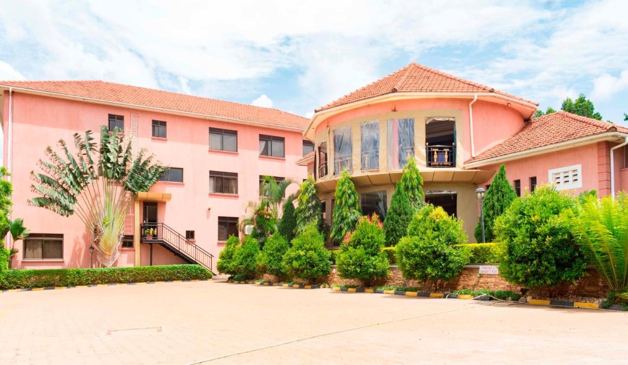 Sapphire Hotel Entebbe Kigo Kajansi Εξωτερικό φωτογραφία