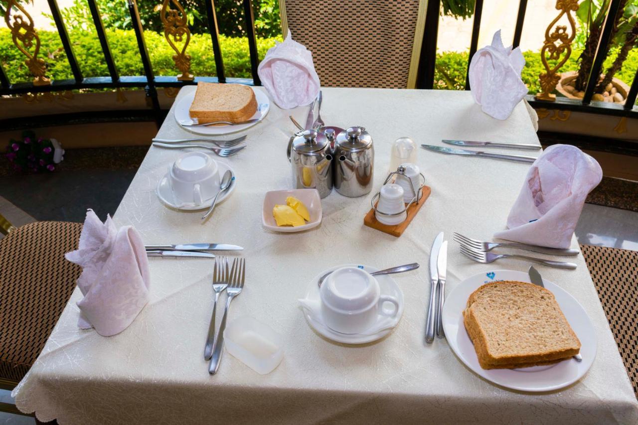 Sapphire Hotel Entebbe Kigo Kajansi Εξωτερικό φωτογραφία