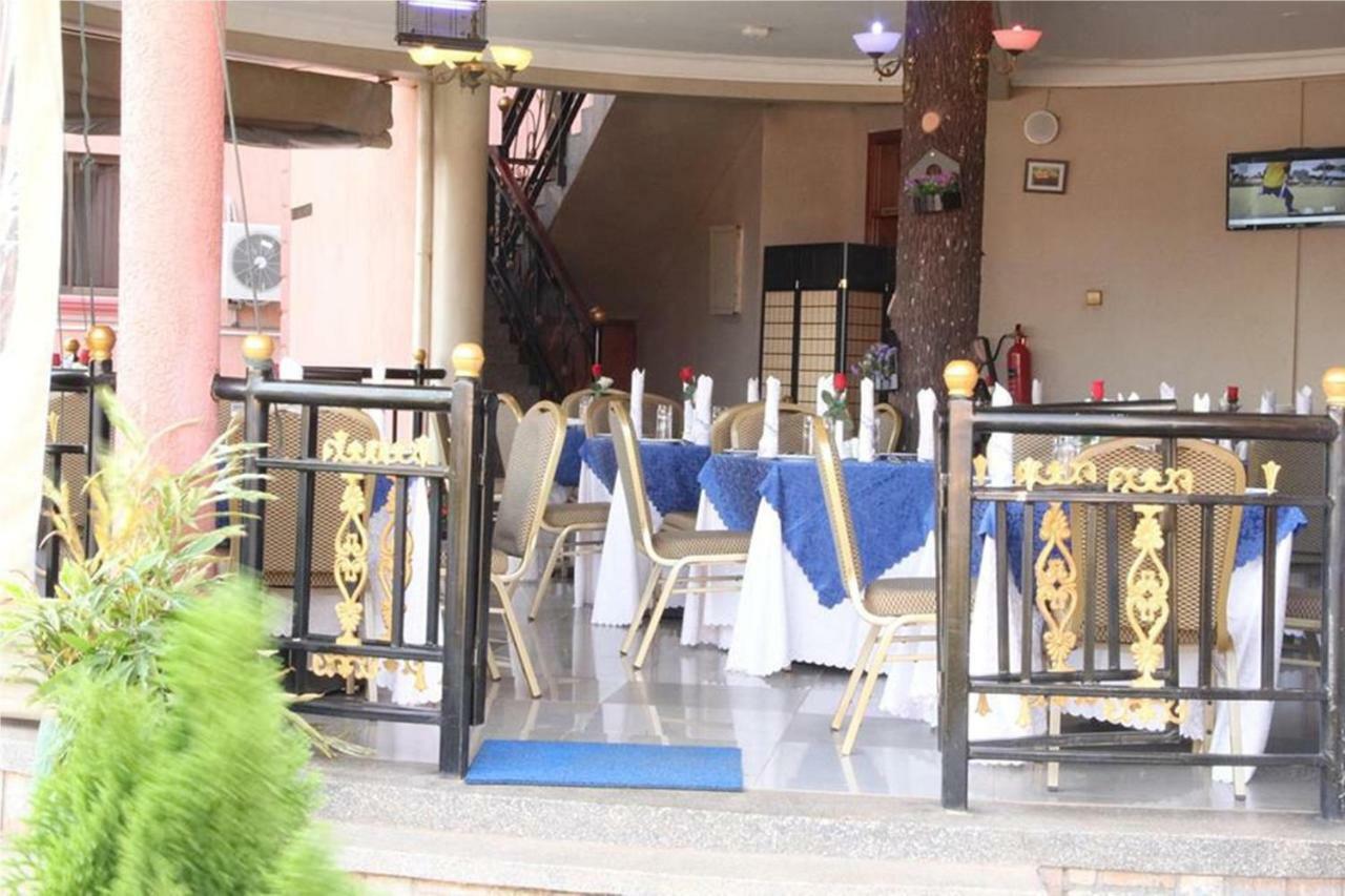 Sapphire Hotel Entebbe Kigo Kajansi Εξωτερικό φωτογραφία